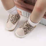 Cumpara ieftin Pantofiori leopard cu barete cu arici (Marime Disponibila: 6-9 luni (Marimea 19