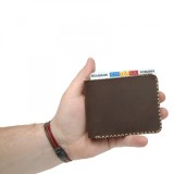 Cumpara ieftin Portofel personalizabil clasic barbati din piele naturala, Hector 2, maro cusut in X cu crem