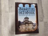 Colectia Manastiri ortodoxe.Descopera locurile sfinte - 9 numere