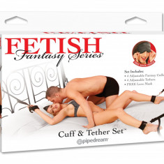 Kit Bondage Cuffs & Tether Set