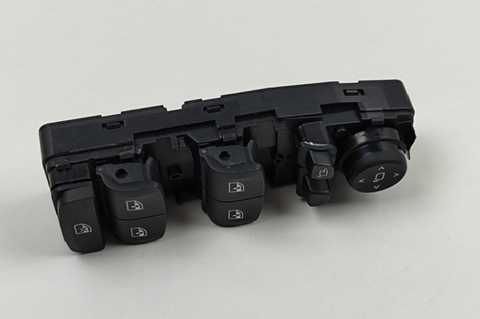 Buton geam ușă dreapta față BMW 3 G20, G28 2024 OEM: 5A5AAA3 30469857