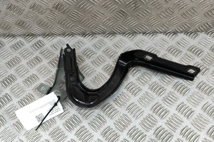 Balama capota st&acirc;nga față TESLA MODEL Y 2022 OEM: 1496267-00-C 23791872