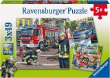 Cumpara ieftin Puzzle Salvatori, 3X49 Piese, Ravensburger