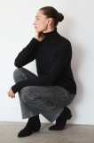 Medicine pulover din l&acirc;nă merino culoarea negru, cu guler