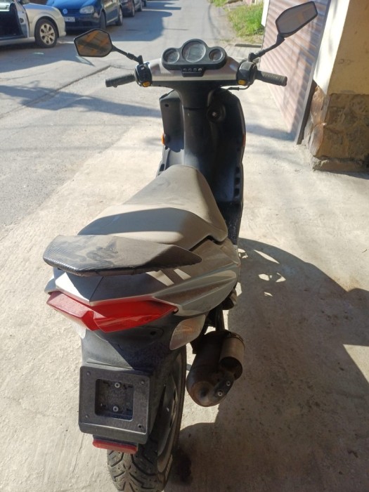 vand scuter