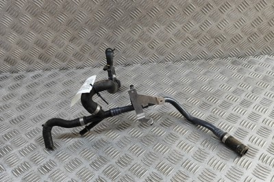 Furtun de lichid de răcire PORSCHE Taycan 2022 OEM: 9J1121070B | 31802694 foto