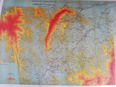 Harta turistica Piatra Craiului,Zarnesti,Bran ,Rucar, color,80x110 cm,rara 1930 foto