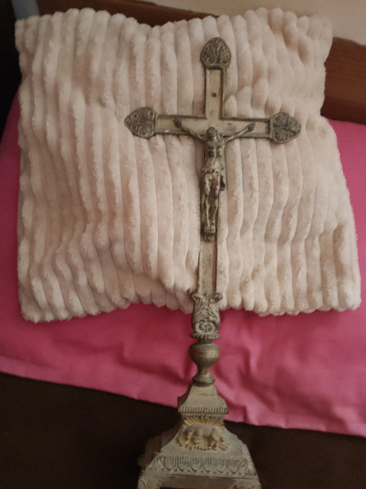 crucifix antik metal dore