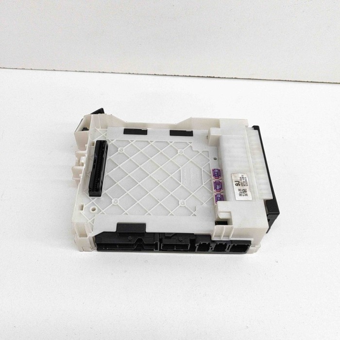 Modul panou de siguranțe LEXUS RX _LA1_, _LH1_ 2023 OEM: 82730-48W70