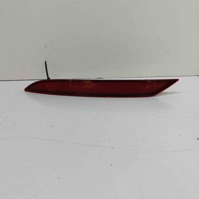 Reflector bara de protecție st&acirc;nga spate VW GOLF VII 5G1, BQ1, BE1, BE2 2017 OEM: 5G0945105C,5G0945105 30192855