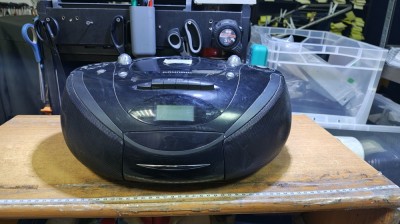 Radiocasetofon Grundig cu probleme foto