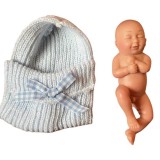 Figurina Botez Baiat Somnoros, Lumanare, 14cm, Magic Baby in Scutec - Recomandat 3+ Ani