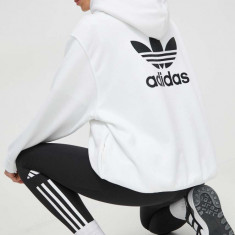 adidas Originals bluză femei, culoarea alb, cu glugă, cu imprimeu IP0586