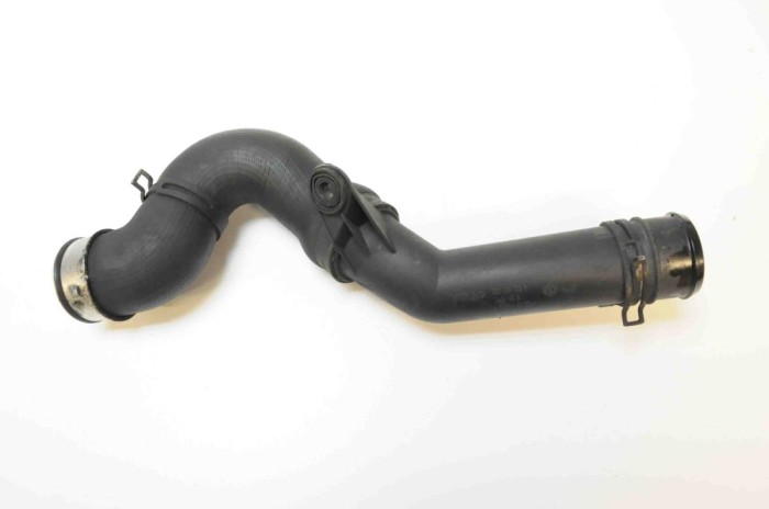 Furtun intercooler dreapta VW TOURAN 1T1, 1T2 2009 OEM: 3C0145770B