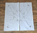 FATA DE MASA VINTAGE DIN BUMBAC GROS CU BRODERIE MANUALĂ SI BRODERIE HARDANGER