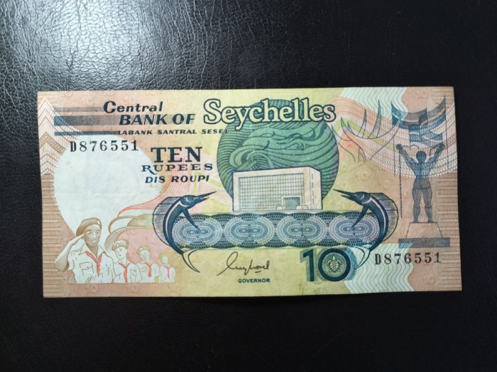 SEYCHELLES 10 RUPII 1989