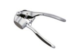 Cumpara ieftin Presa de usturoi Bohmann din inox+silicon negru