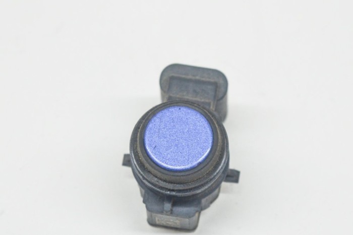 Senzor de parcare spate BMW 2 Coupe F22, F87 2016 OEM: 9261599,0263033284 13120260