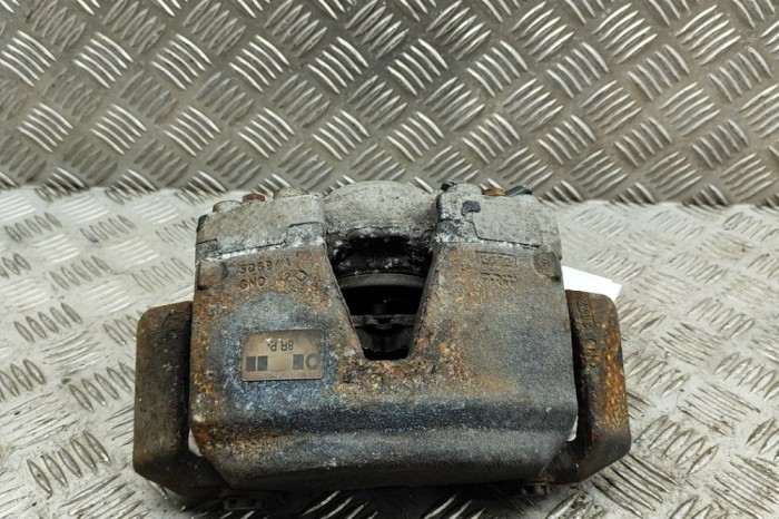 Etrier de fr&acirc;nă dreapta față AUDI Q5 8R 2012 OEM: 8K0615124J 22874407