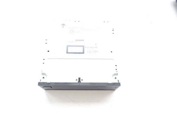 Unitate de control navigație VW GOLF VII 5G1, BQ1, BE1, BE2 2015 OEM: Hatchback | 10716496