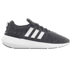 Pantofi sport femei Adidas Swift Run 22 negru