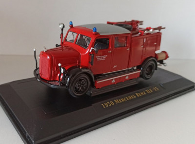 Macheta Mercedes Benz TLF-15 1950 Pompieri - Lucky Die Cast 1/43 foto