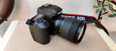 Canon EOS 80D DSLR 24.2MP cu obiectiv EFS 18-135 IS Nano USM (PRET REDUS) foto