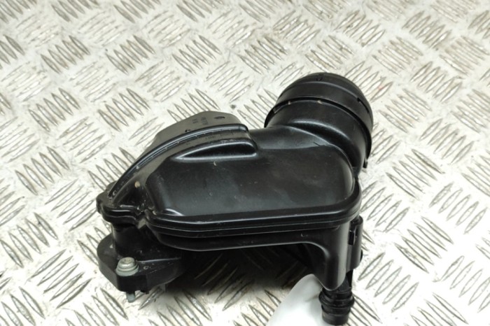 Tub de admisie aer VW T-ROC A11 2023 OEM: 05E129654R 23534266