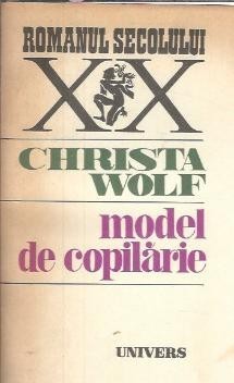 Model de copilarie - Christa Wolf foto