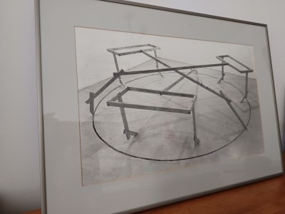 PAUL NEAGU, &amp;quot;THREE HYPHENS WITHIN A CIRCLE&amp;quot; INRAMAT SEMNAT DATAT INTITULAT STAMPILAT SI NOTAT PE VERSO+ CERTIFICAT CASA LICITATIE foto