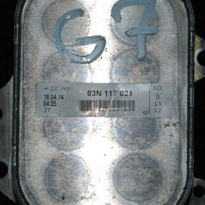 Răcitor de ulei AUDI A6 4G2, C7, 4GC 2014 OEM: 03N117021B | 2082361 foto