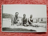 Fotografie, familie la Techirghiol, 1929, dr. Popper cu sotia si Stella Litarczek