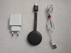 Chromecast Google 3rd Gen. Model NC2-6A5-1600 Portable Media Streamer