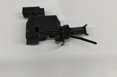 &amp;Icirc;ncuietoare capac rezervor BMW i3 I01 2020 OEM: 008066-36 22075841 foto