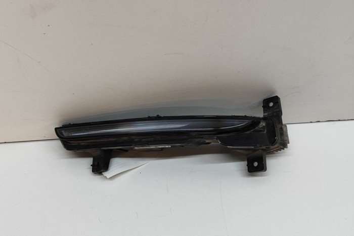 Proieitor suplimentar dreapta față PORSCHE 718 BOXSTER 982 2019 OEM: 982953352 31303990
