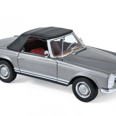 Macheta auto MERCEDES-Benz 230 SL gri (1963), 1:18 Norev