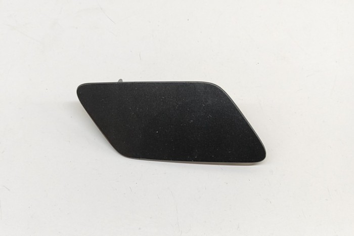 Capac spălător far dreapta AUDI A3 Sportback 8VA, 8VF 2020 OEM: 8V3955276C 29312610