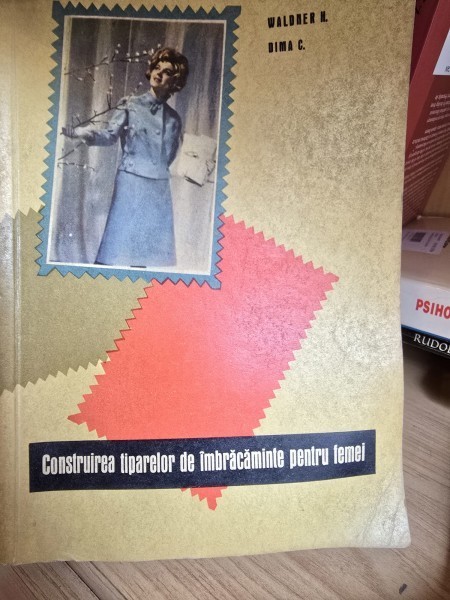 Construirea tiparelor de imbracaminte pentru femei - Waldner H.