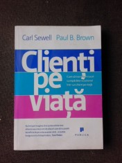 CLIENTI PE VIATA - CARL SEWELL foto