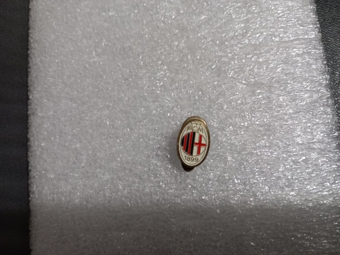 Insigna AC MILAN
