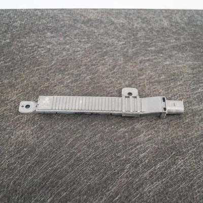 Amplificator de antena AUDI A8 D2 4D2, 4D8 2001 OEM: 4D0907277 2973919 foto