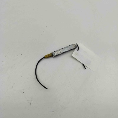 Amplificator de antena VW PASSAT Variant B7 365 2012 OEM: 3AF035552D foto