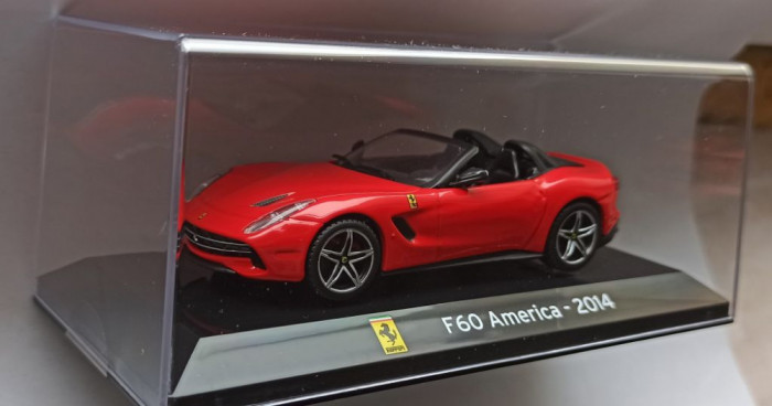 Macheta Ferrari F60 America 2014 - Altaya 1/43