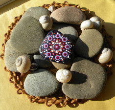 Mandala Stone 7, Spiritual Yoga &amp;amp; Meditation Dot Art, pictura acrilica pe piatra foto