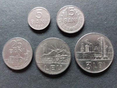 Lot monede 5 bani 1963,15 bani 1960,25 bani 1960,1leu 1963,3 lei 1963 R.P.R. foto