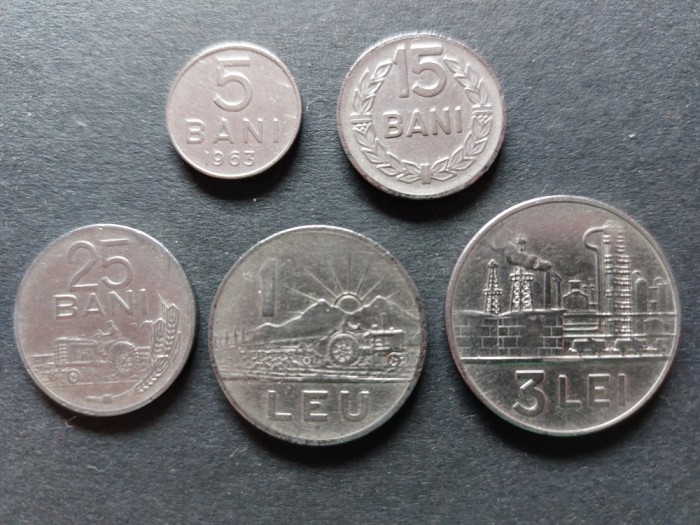 Lot monede 5 bani 1963,15 bani 1960,25 bani 1960,1leu 1963,3 lei 1963 R.P.R.