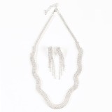 Set elegant colier argintiu cu cercei lungi