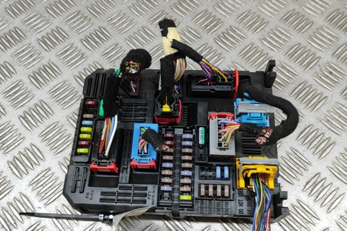 Modul panou de siguranțe JEEP Avenger J2 2025 OEM: 9855665080,28835004 | 31937743