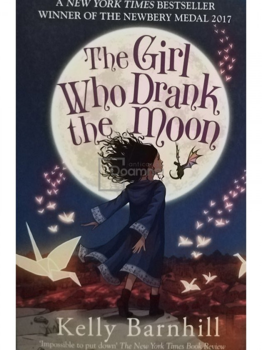 Kelly Barnhill - The girl who drank the moon (editia 2017)