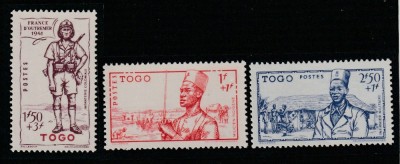 Togo , Colonii franceze 1941 - Omnibuse , Apararea tarii , serie 3 valori, dantelate , MNH , Mi.156-158 foto